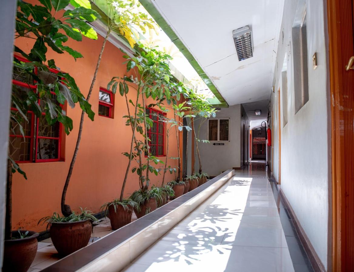 Jupiter Guest House - Parklands Nairobi Exterior photo
